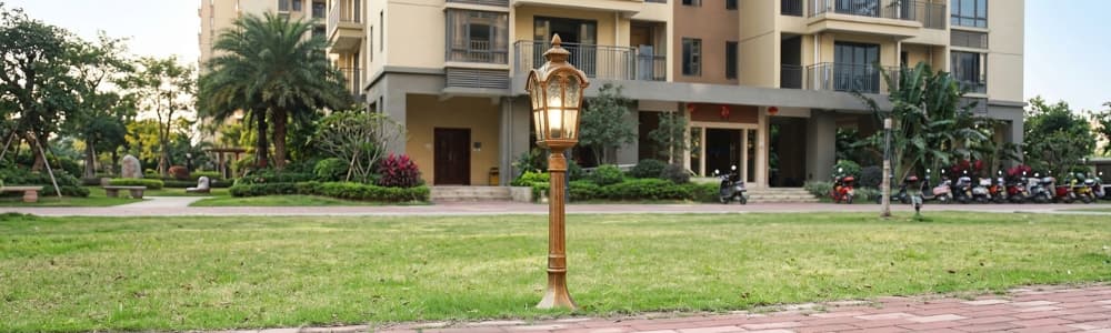 پایه چراغ چمنی ضد آب 
